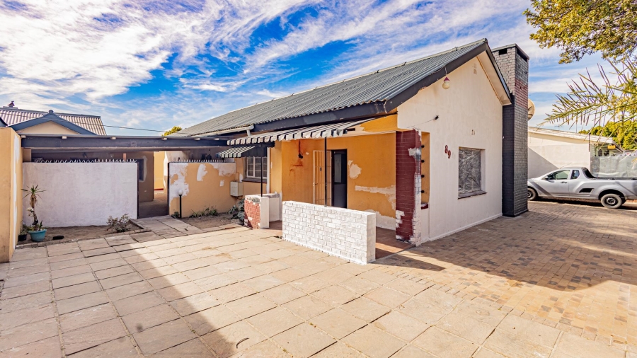 11 Bedroom Property for Sale in Richmond Estate Western Cape